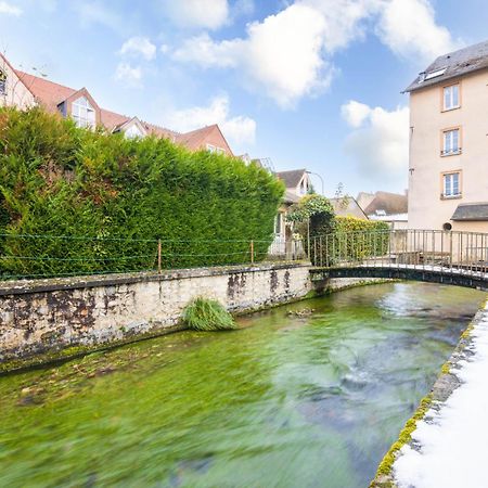 Studio Chaleureux A Etampes, France Exteriör bild